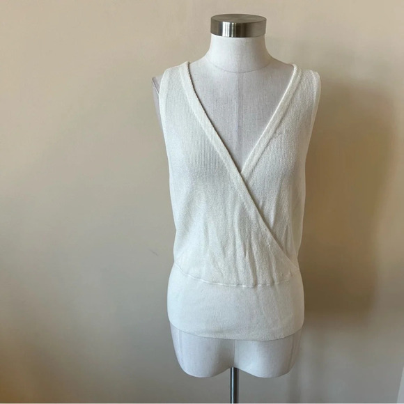 New! L’Agence Odessa cross front top white knit nwot 17620 - Picture 2 of 10
